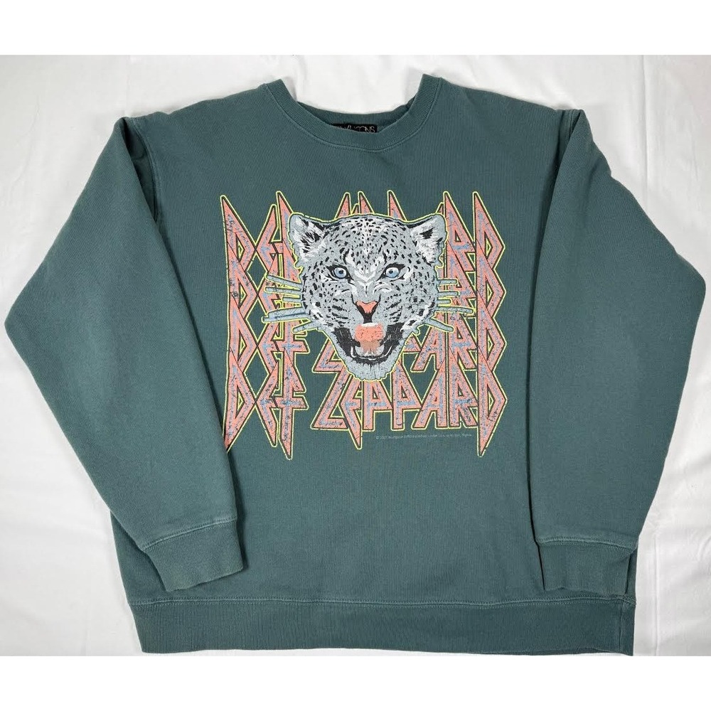 The Vinyl Icons Women's Green Def Leopard Crew Neck Sweatshirt Size Large